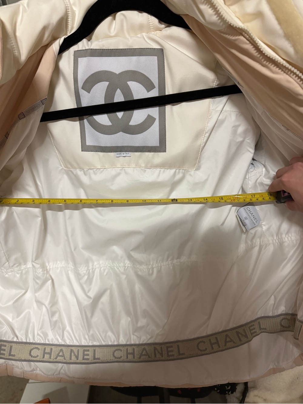 CHANEL White Ski Jacket or Winter Coat! - Picture 7 of 11